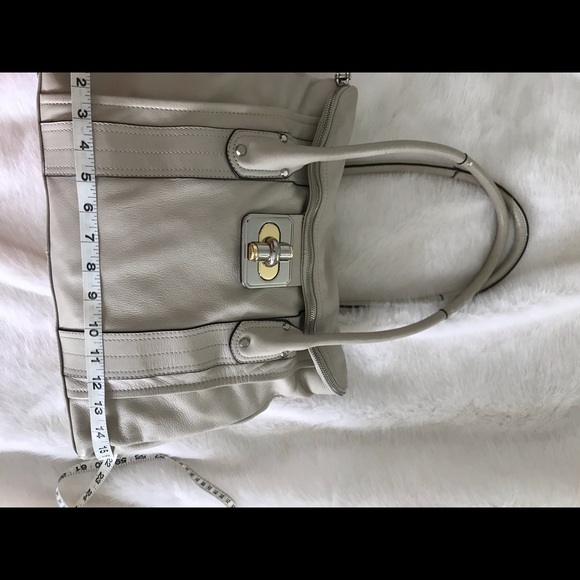 B Makowsky bag - Picture 5 of 9